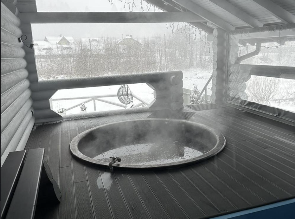 Гуцульські терми. У скільки обійдеться спа-відпочинок в Карпатах восени